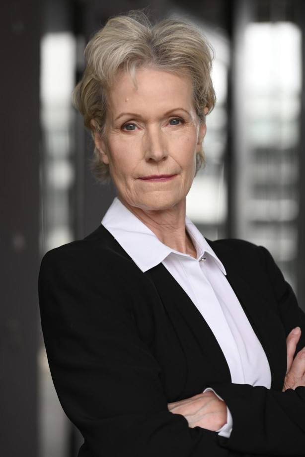 Barbara Bingham