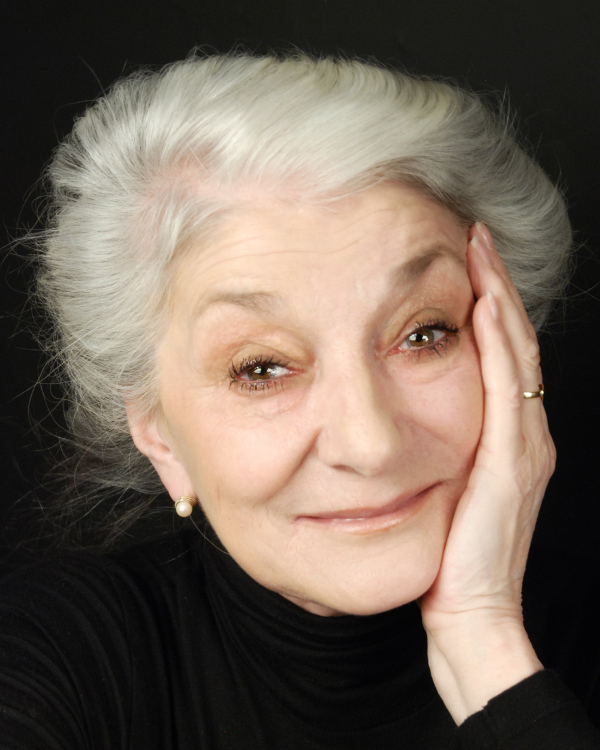 Jane Lapotaire