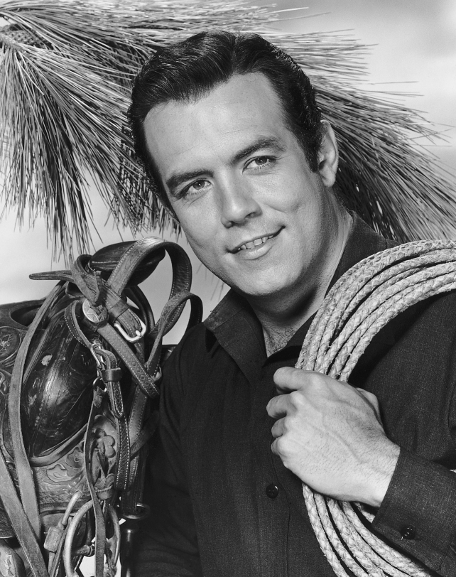 Pernell Roberts